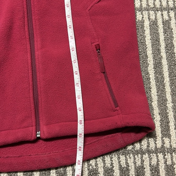Helly Hansen Pro Fleece Zip Up Pink Vest - Picture 7 of 7
